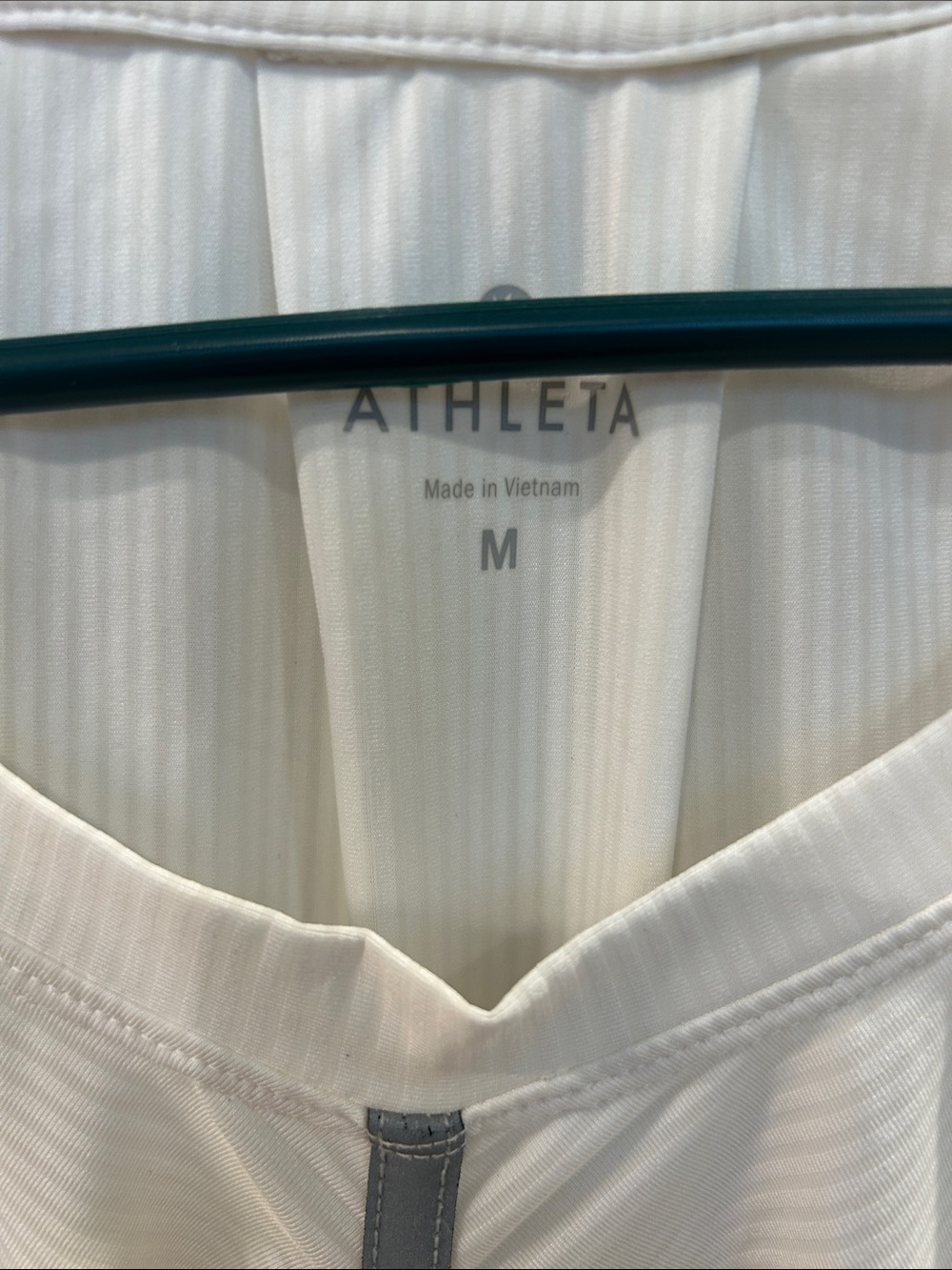 Athleta Cream Lightweight Long-Sleeve Performance Top - Picture 2 of 7